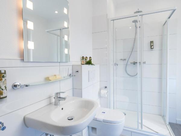 Hotel Westfalia : photo 2 de la chambre chambre simple avec vue sur rue