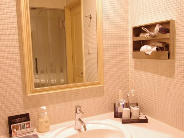 Blue Hotel Octa (Adult Only) : photo 6 de la chambre deluxe double room - non smoking - 15:00 check in