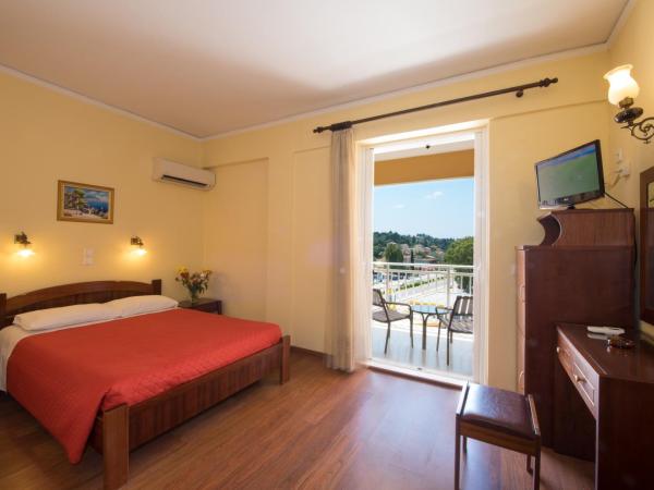 Sunset Hotel : photo 4 de la chambre chambre double ou lits jumeaux