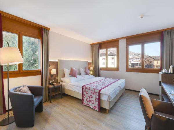 Hôtel des Vignes : photo 4 de la chambre chambre supérieure lit queen-size