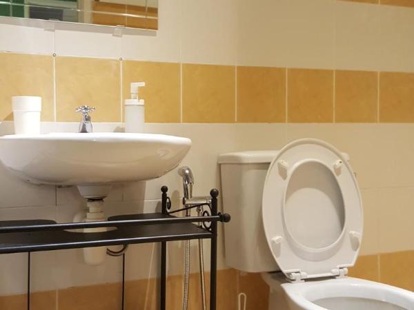 Tulip Hotel : photo 10 de la chambre appartement - rez-de-chaussée