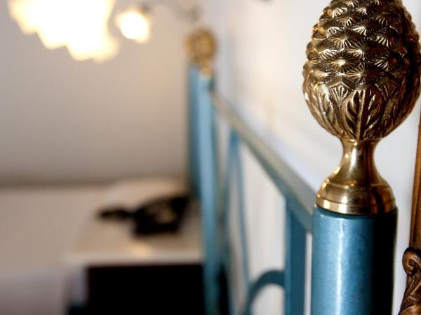 Suites Pandora : photo 3 de la chambre chambre double - vue sur jardin