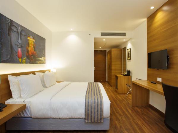 Hotel Ambassador by ACE Hotels : photo 8 de la chambre deluxe room - free airport drop, 10% off on our selected restaurants, early check-in and late check-out by 2 hrs