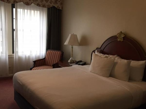 Columbia Club : photo 6 de la chambre chambre lit king-size