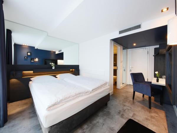 LINDEMANN'S : photo 4 de la chambre hébergement quiet & small