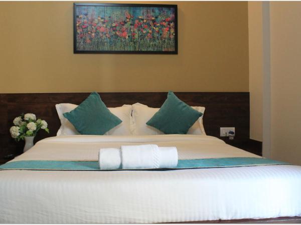 StayBird - Icon Bliss, An Apartment Hotel, Kharadi : photo 4 de la chambre chambre double standard