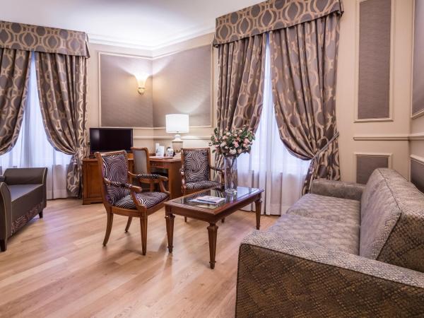 Grand Visconti Palace : photo 4 de la chambre suite junior