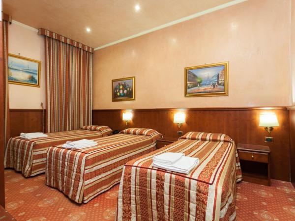 Hotel Fiorella Milano : photo 6 de la chambre chambre triple classique