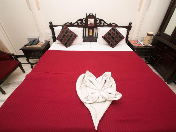 Hotel Kalyan : photo 4 de la chambre chambre double standard