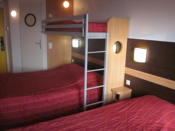 Premiere Classe Bayeux : photo 1 de la chambre chambre quadruple