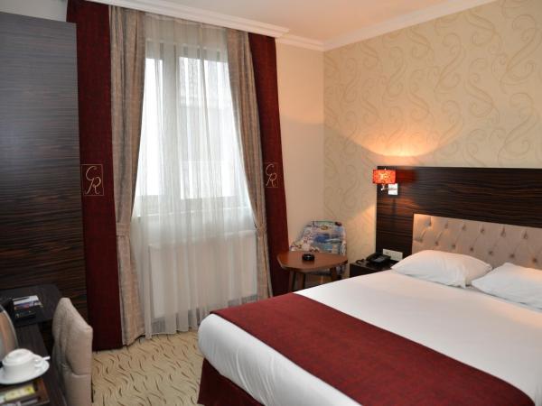 Golden Siyav Hotel : photo 7 de la chambre chambre double exécutive