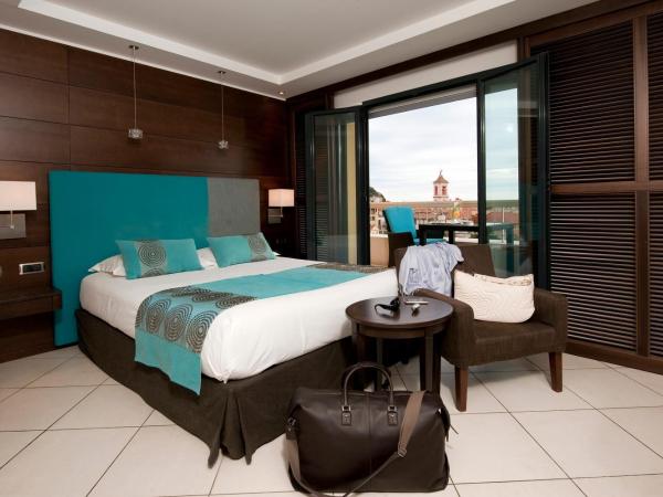 Hotel Aston La Scala : photo 3 de la chambre chambre double ou lits jumeaux de luxe avec terrasse - vue sur parc