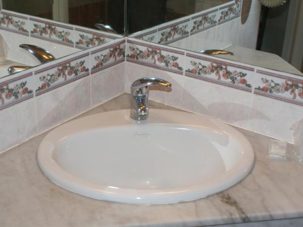 Hotel Arcu Di Sole : photo 3 de la chambre chambre lits jumeaux