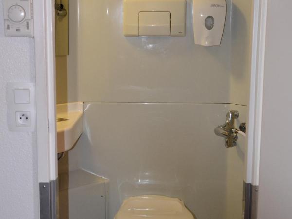 Premiere Classe Biarritz : photo 10 de la chambre chambre triple supérieure