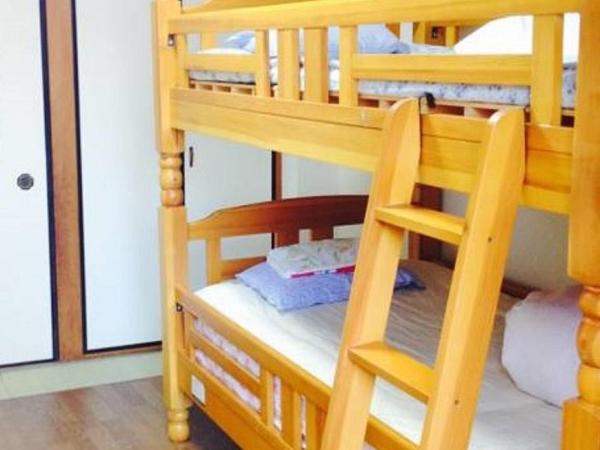 Guest House Wa N Wa : photo 2 de la chambre lit superposé dans dortoir mixte