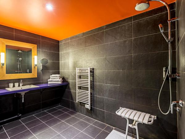 Hôtel Les Aiglons Chamonix : photo 2 de la chambre chambre double - accessible aux personnes à mobilité réduite 