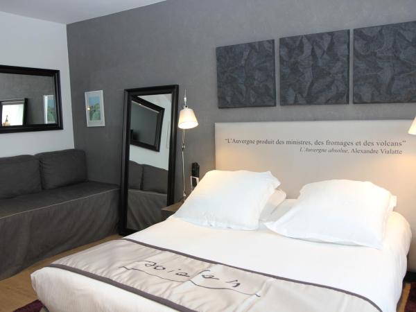 Hotel Litteraire Alexandre Vialatte, BW Signature Collection : photo 4 de la chambre chambre double suprieure avec vue