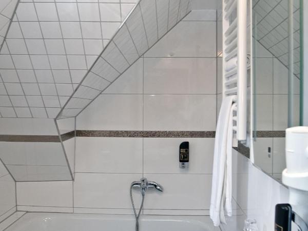 Arena Villa am Wasserpark : photo 4 de la chambre chambre double ou lits jumeaux