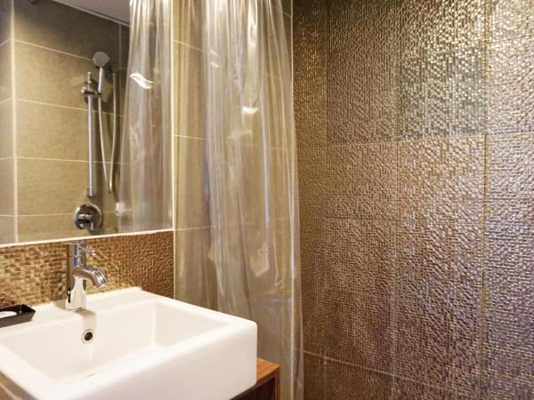 Best Western Hotel Causeway Bay : photo 4 de la chambre chambre supérieure - vue sur ville