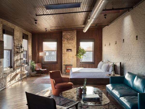 Wm. Mulherin's Sons Hotel : photo 2 de la chambre superior king apartment (room 3)