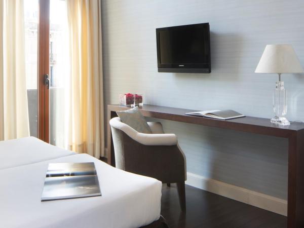 Hotel Ramblas Internacional : photo 5 de la chambre chambre confort cool - vue sur ramblas