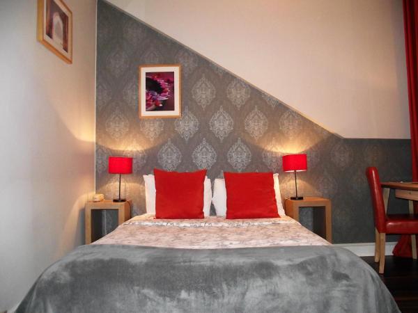 Hotel Mondial : photo 5 de la chambre chambre double