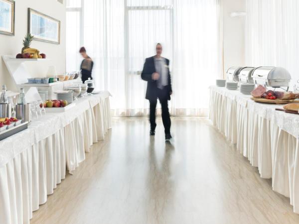 Hotel Ascot & Spa : photo 6 de la chambre chambre simple - vue sur mer