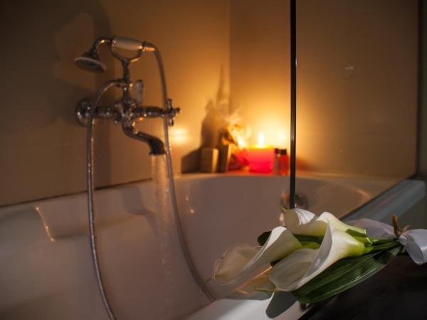 Hotel Lungarno Vespucci 50 : photo 4 de la chambre suite junior