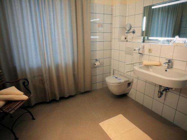 Hotel und Gästehaus Will : photo 3 de la chambre chambre double