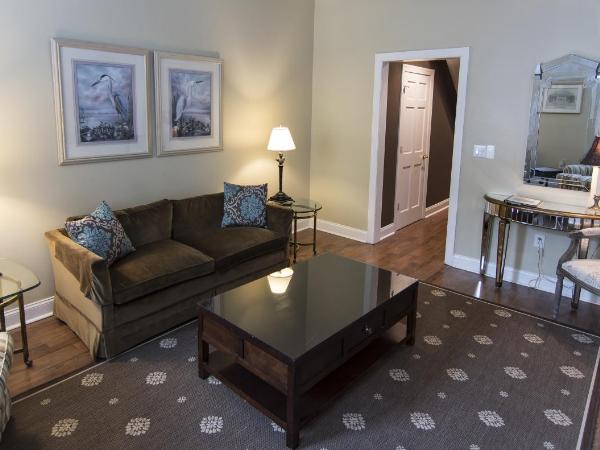 La Reserve Bed and Breakfast : photo 4 de la chambre suite 1 chambre – 4