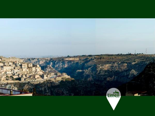 Limen Matera Guesthouse : photo 1 de la chambre chambre double deluxe avec baignoire