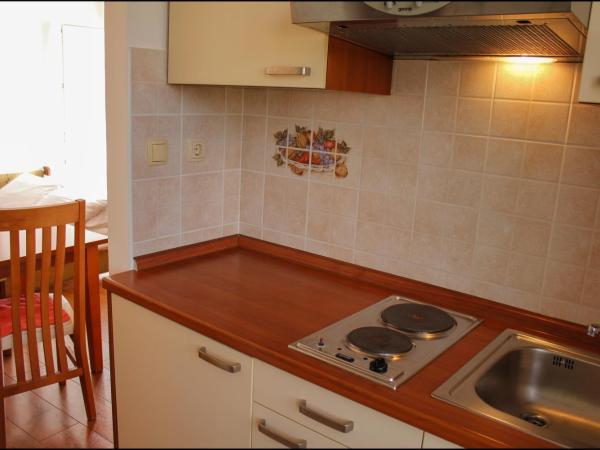 Gargamelo Pension : photo 7 de la chambre studio familial