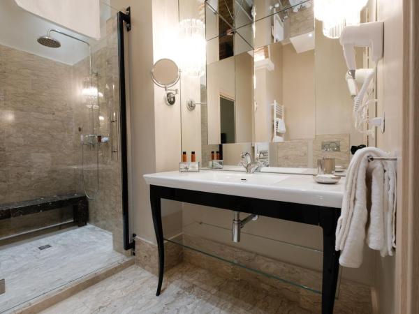 Apart Hotel Torino : photo 5 de la chambre suite lit queen-size deluxe