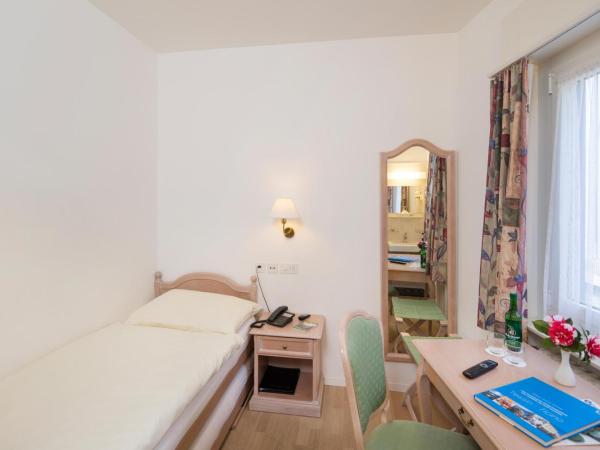 Hotel Stella SA : photo 3 de la chambre chambre simple Économique - vue sur montagnes