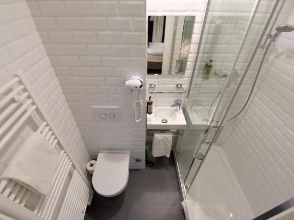 Hôtel Pax : photo 4 de la chambre chambre simple