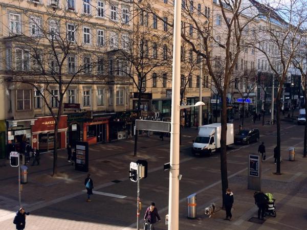 Urban Boutique Hotel : photo 3 de la chambre chambre double ou lits jumeaux avec salle de bains commune