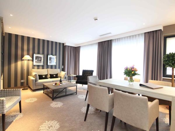 Parkhotel Wittekindshof : photo 6 de la chambre suite junior - vue sur jardin