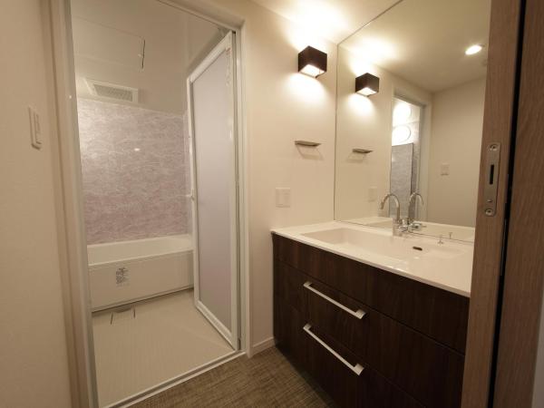 SARASA HOTEL Shinsaibashi : photo 5 de la chambre chambre triple avec canapé-lit - non-fumeurs