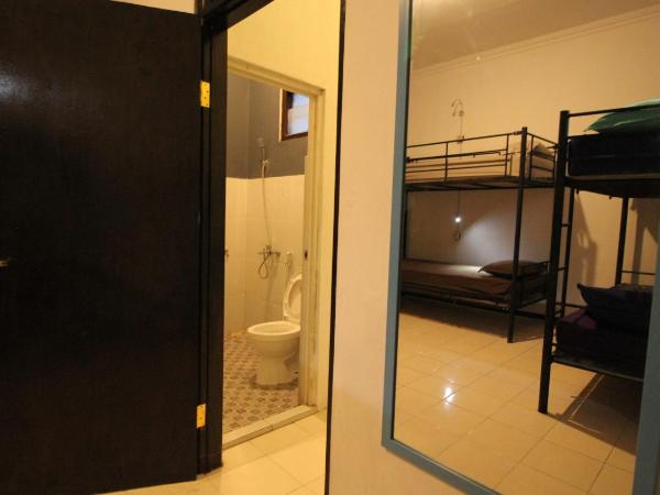 Hati Hati : photo 10 de la chambre lit dans dortoir mixte de 6 lits