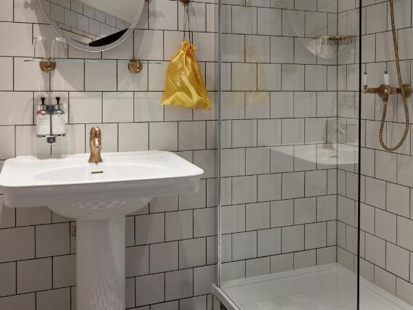 Max Brown Hotel Ku'damm, part of Sircle Collection : photo 5 de la chambre très grande suite