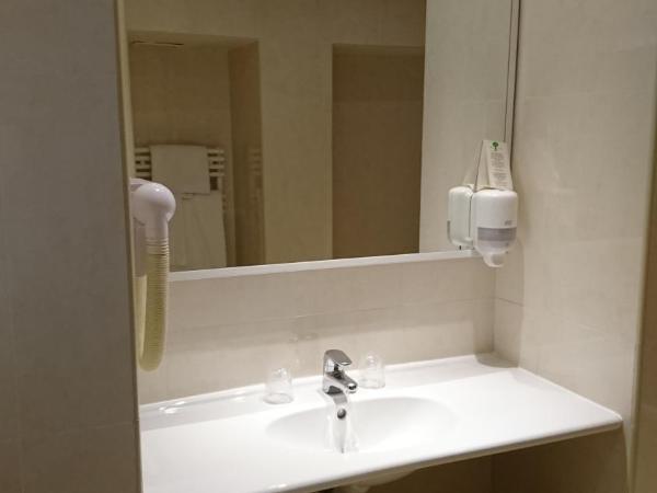Residence Club Inn : photo 4 de la chambre chambre lits jumeaux standard