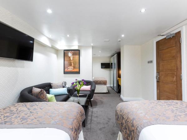 Hotel Shepherds Bush London : photo 8 de la chambre chambre quadruple avec douche