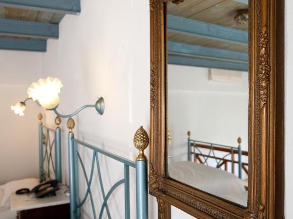 Suites Pandora : photo 10 de la chambre chambre double - vue sur jardin