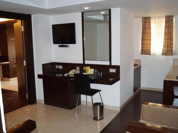 The President Hotel : photo 4 de la chambre studio