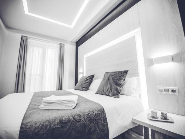 Hostal Lisboa : photo 8 de la chambre chambre lits jumeaux