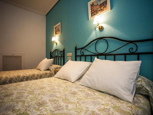 AVA Rooms : photo 1 de la chambre chambre familiale avec salle de bains privative