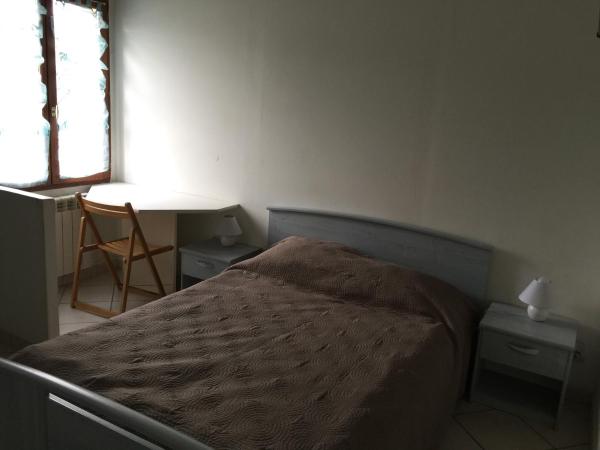 Bastide Ecurie Massilia : photo 3 de la chambre chambre double - vue sur montagne