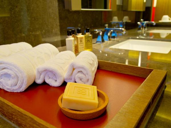 Wanchai 88 : photo 3 de la chambre hébergement exécutif lit queen-size 88 - vue sur montagne