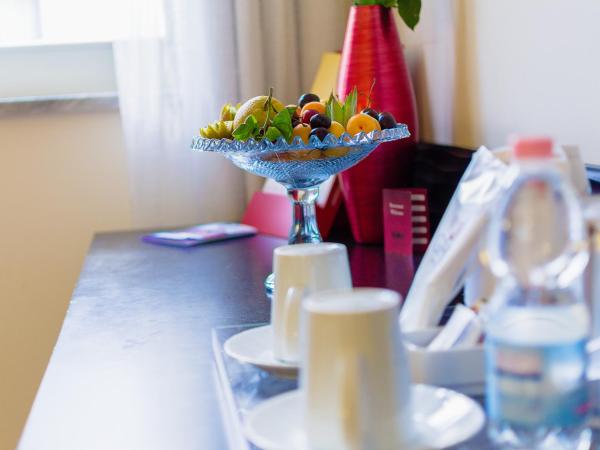 Hotel Garibaldi : photo 4 de la chambre chambre double ou lits jumeaux