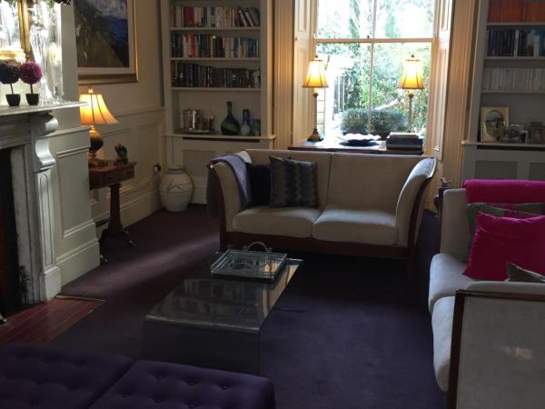 Blackrock B&B : photo 1 de la chambre chambre double avec salle de bains privative